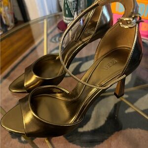 NWT Zara Gold Heels